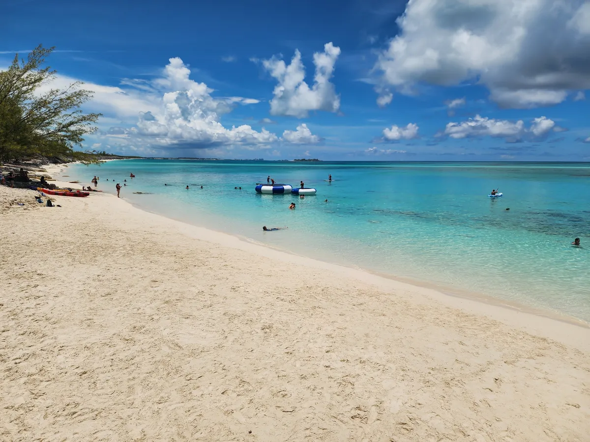 Tour Nassau Bahamas