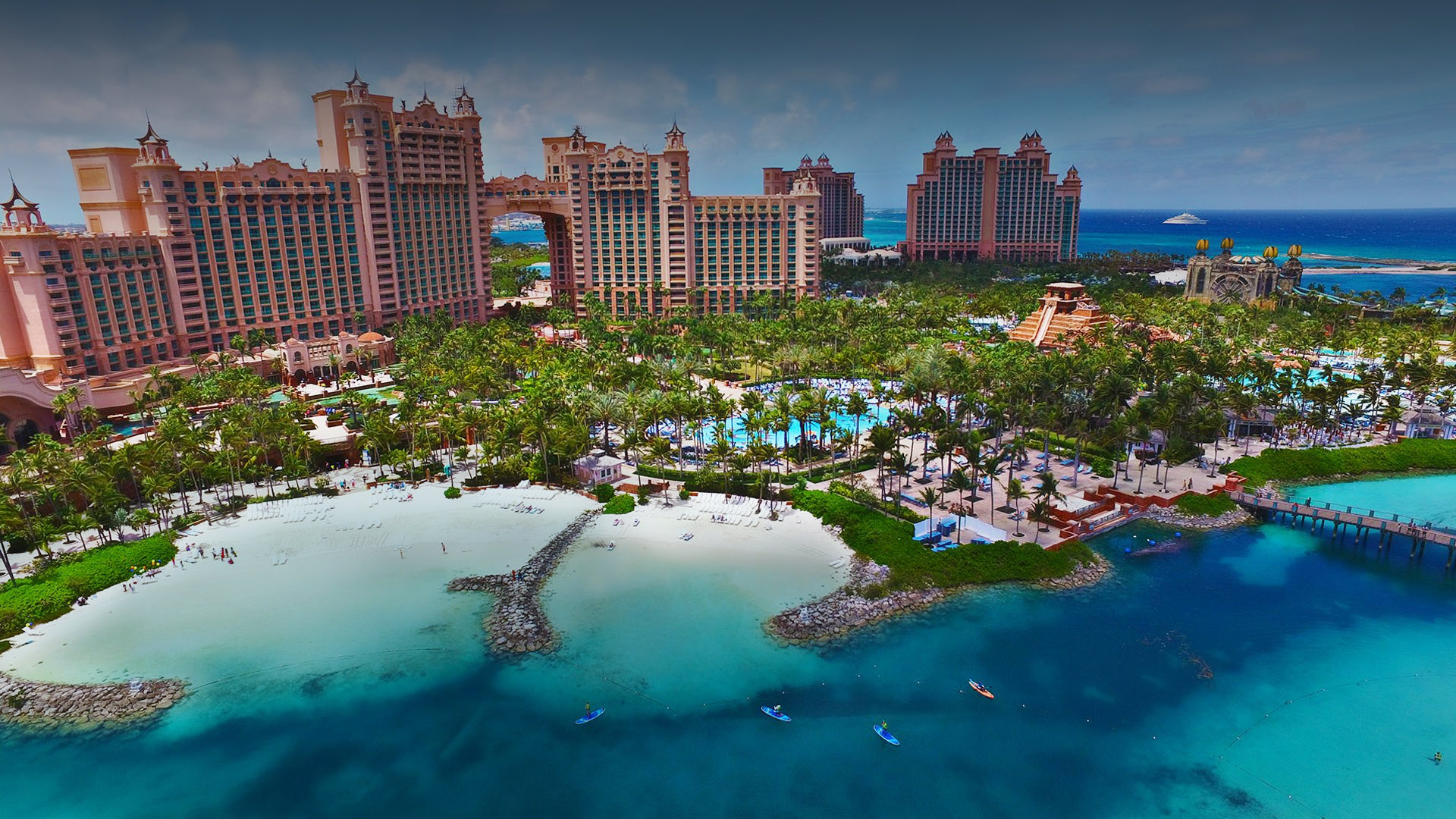 Atlantis Marina y Aquavista Nassau — acuario espectacular de entrada gratuita