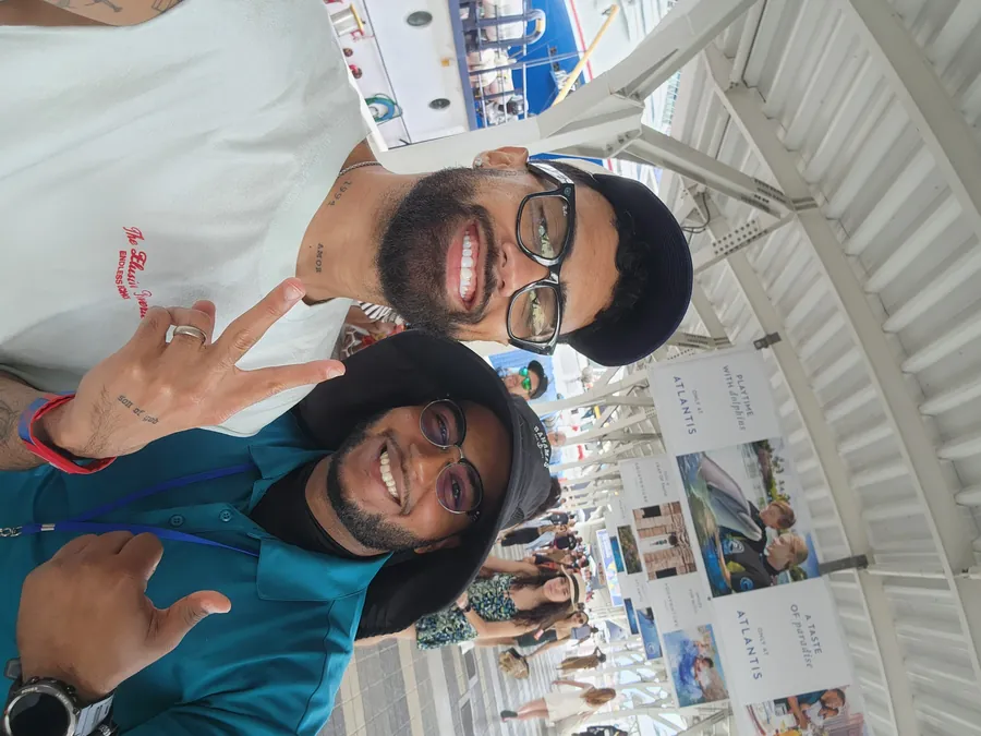 David con clientes felices en Nassau, Bahamas